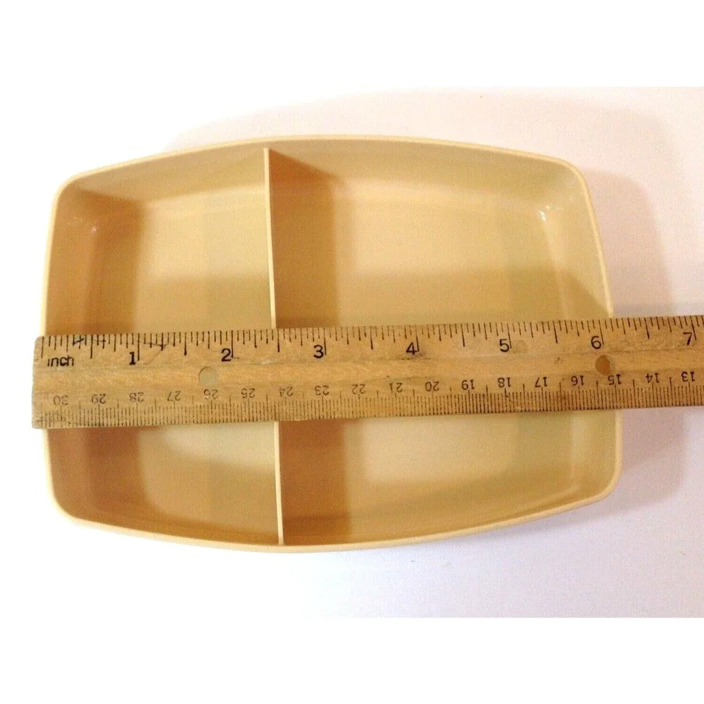 Vintage Tupperware Divided Lunch Snack Container #813-4 with Clear Lid 814-3